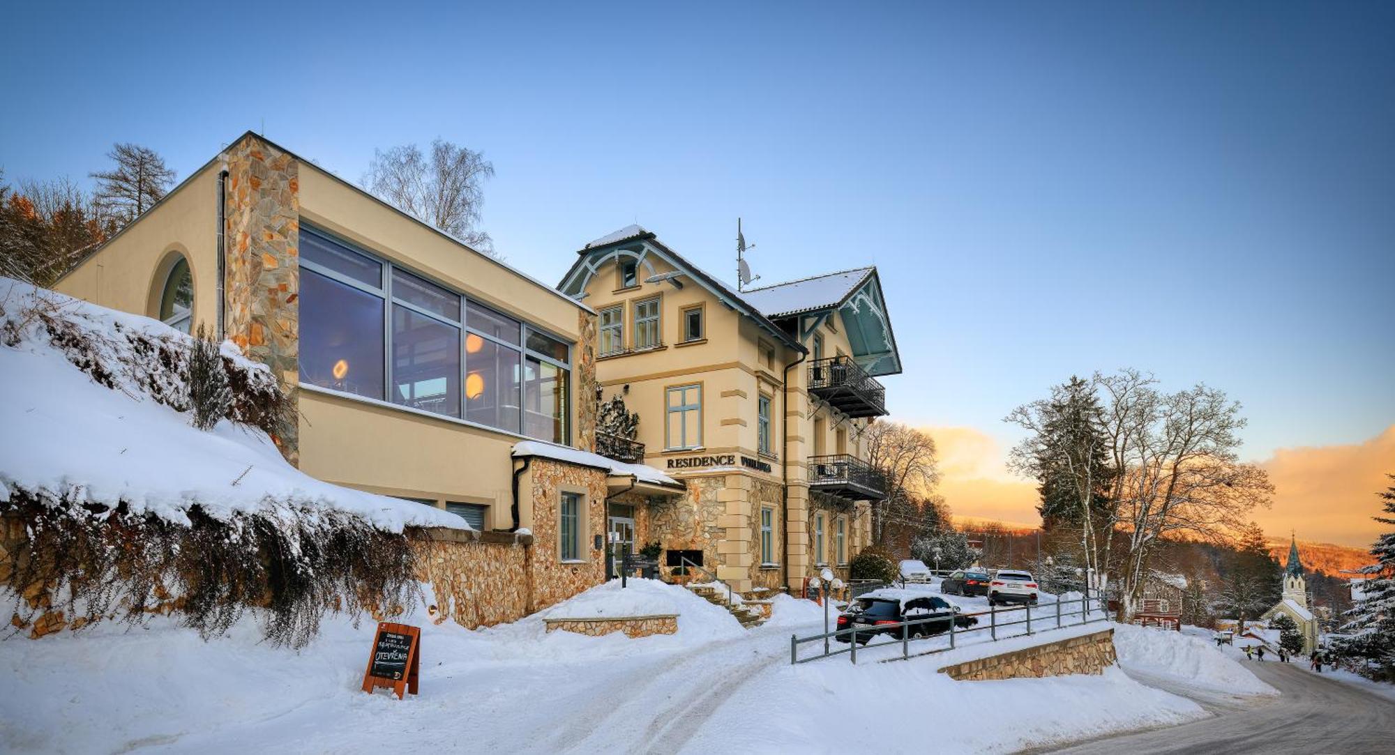 Hotel Vyhlídka Janské Lázně Exterior foto